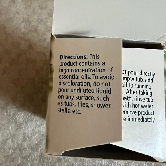 KNEIPP -- Herbal Bath Muscle Soother - Juniper -- Set of 2 - Picture 7 of 10